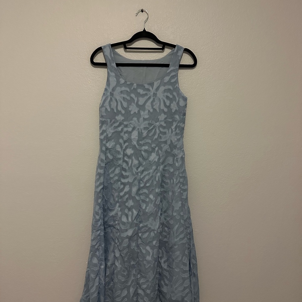 Elegant Blue Sleeveless Dress